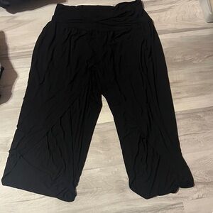 Athleta Black Wide Leg cropped Pants